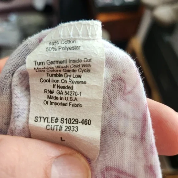 Maurices Womens Large V-Neck Burnout Graphic Tee Rhinestone Scroll Print - Picture 4 of 5